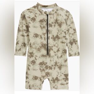 TINY TRIBE Tie Dye Print Long Sleeve One-Piece
Rashguard Swimsuit (Baby)